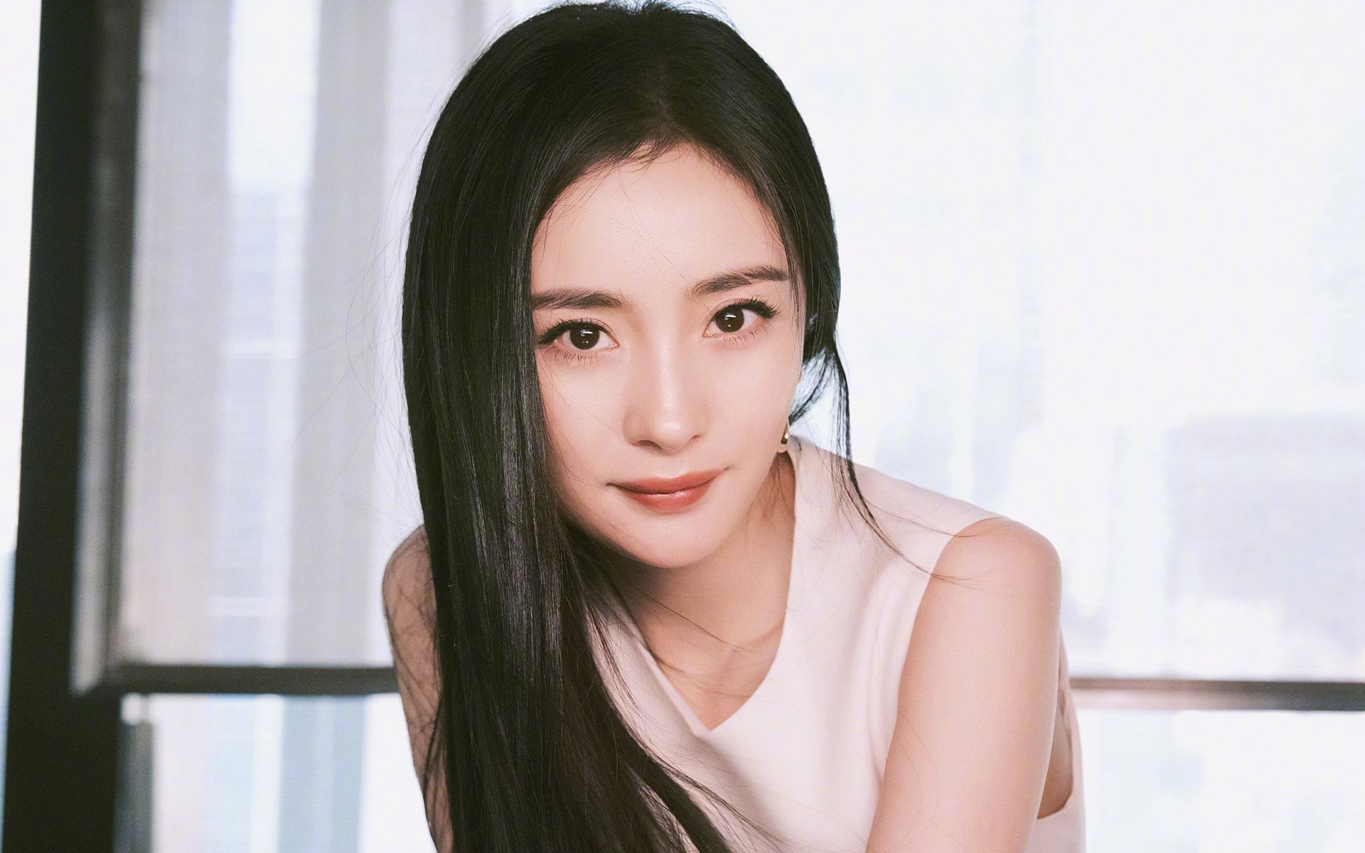 谷爱凌携手品牌支持乡村滑雪发展，谷爱凌滑雪运动员谷爱凌